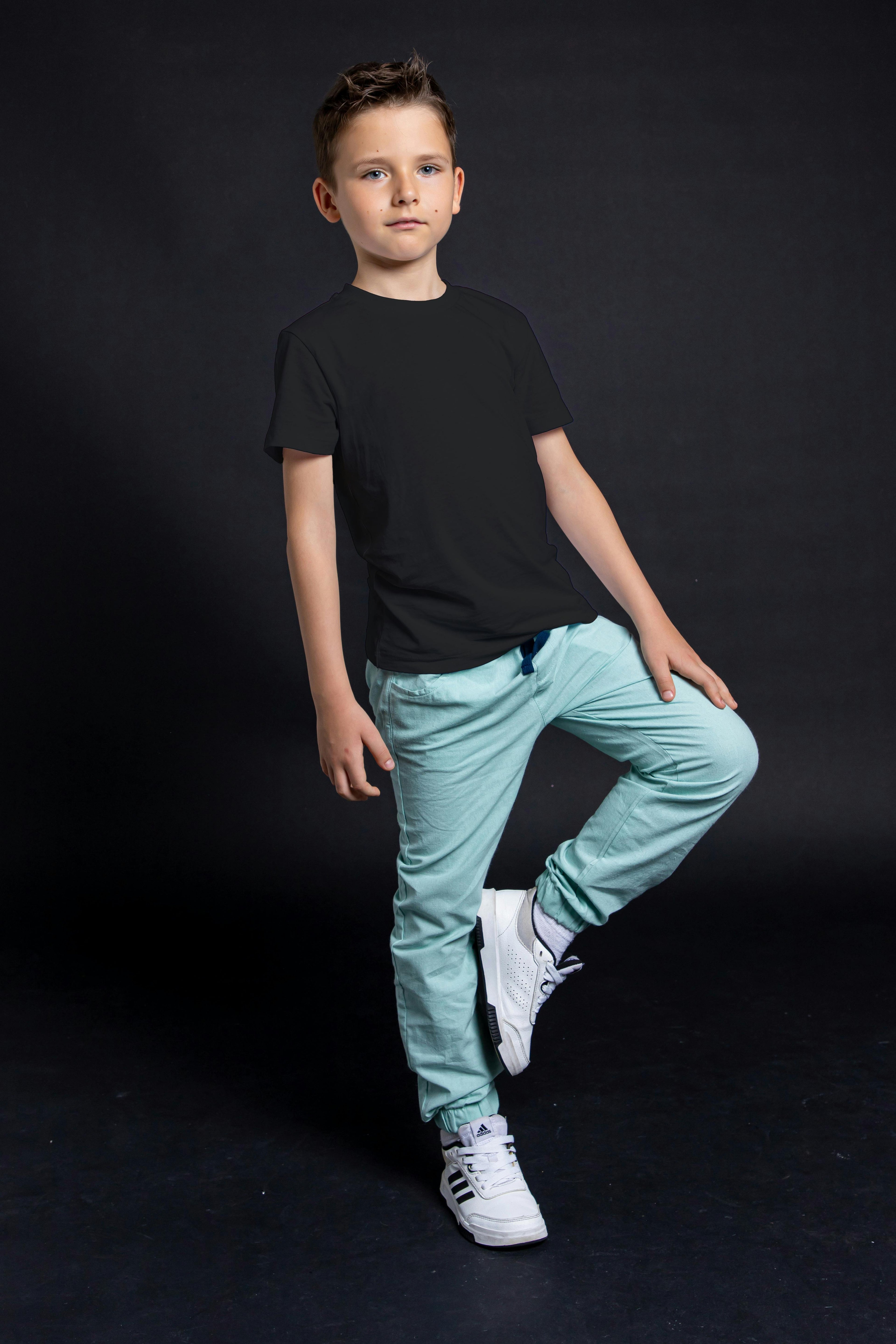 Playera corte regular infantil
